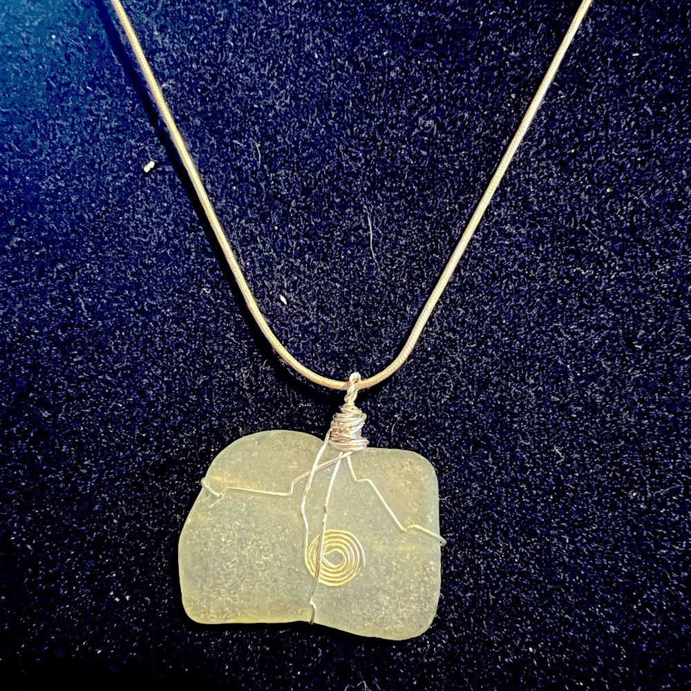 Seaglass and silver pendant